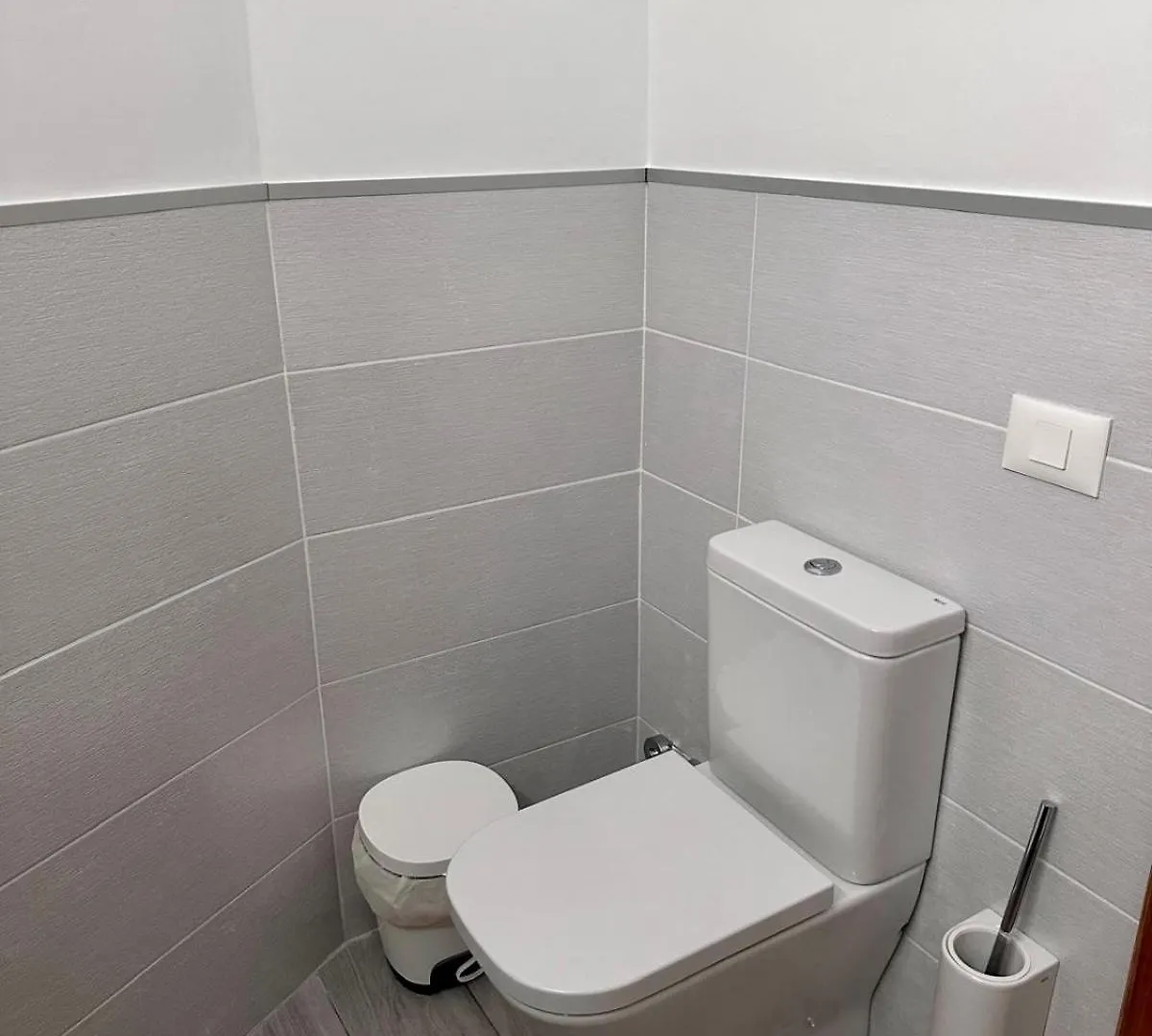 Air Conditioning, Private Parking And Fully Equipped Kitchen In Hotel Room In Golf Del Sur, Tenerife San Miguel de Abona