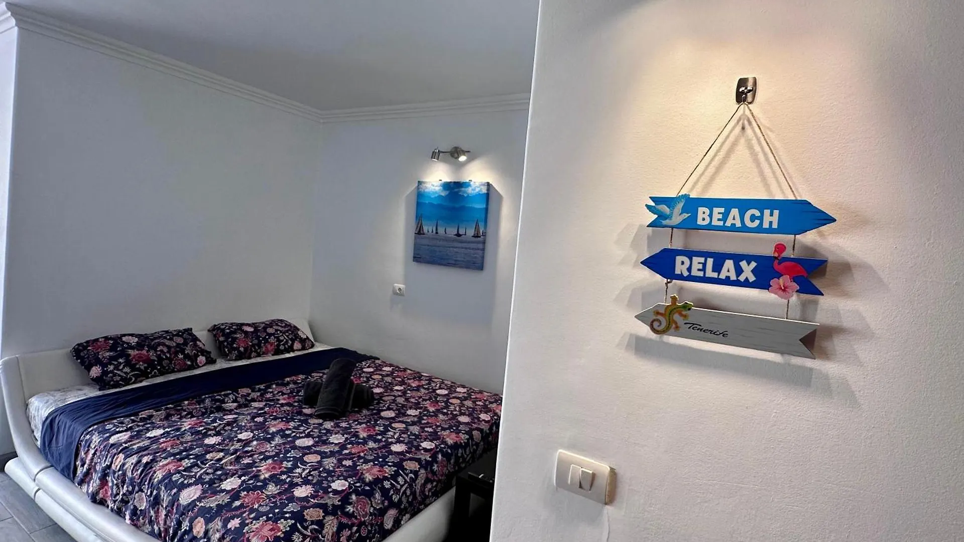 Air Conditioning, Private Parking And Fully Equipped Kitchen In Hotel Room In Golf Del Sur, Tenerife San Miguel de Abona Aparthotel